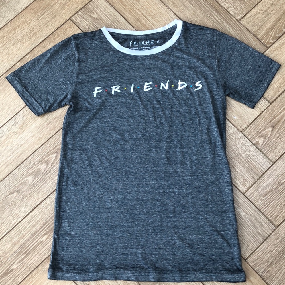 “Friends” logo grey short sleeve t-shirt Brand new